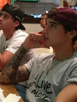 Jake_AndersonLG's profile picture. Alaska said I needed a bio so... ALASKA IS A LOSER. THE BEST LOSER, THOUGH. BUTT IS A SCARY WORD.