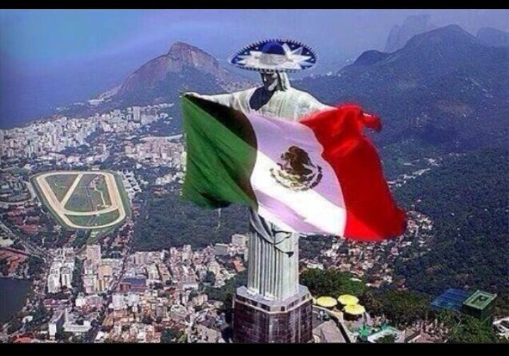 Y así con mis dos pies izquierdos voy forjando mi camino...