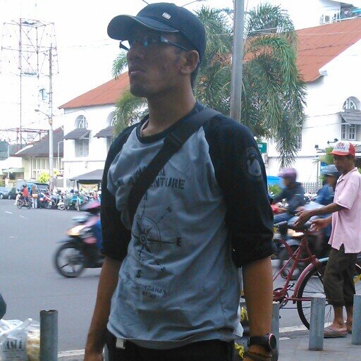 masmulyo1's profile picture. 