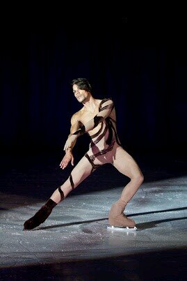 RoheneWard's profile picture. professional figure skater, principal in holiday on ice platinum tour 2013-2014 and an  Olympic choreographer, living in colorado springs when not on tour...