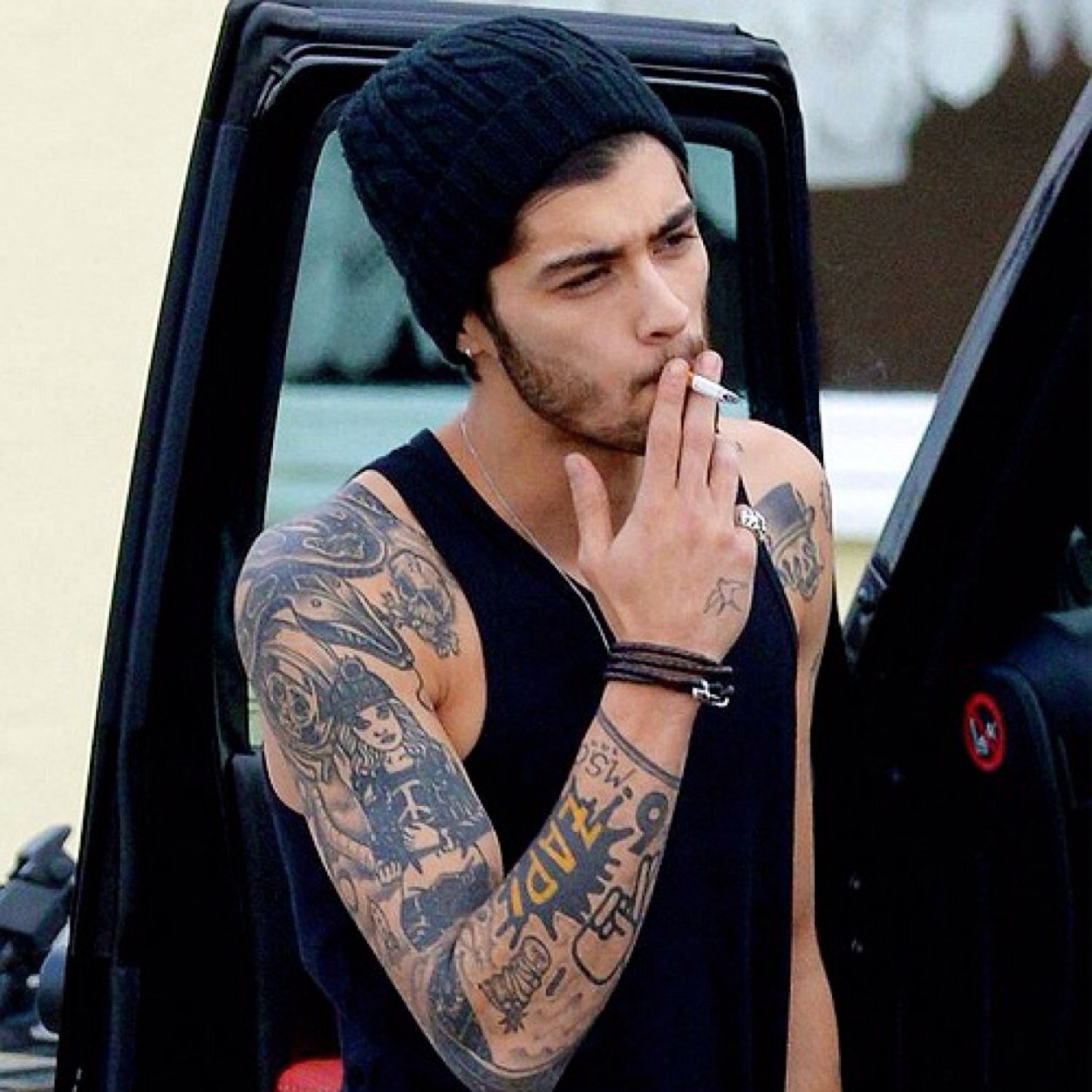 FREE FOLLOW FOLLOW ME ON @LIAMFTGVLD