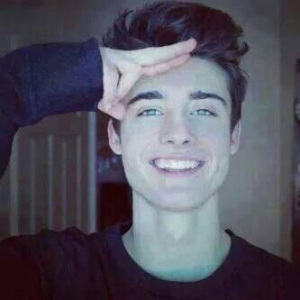 Bedo_Hossam55's profile picture. I'm a different boy .. maybe amazing ! .. maybe stupid =/ .. maybe famous maybe nothing :v 
.
.
-xXx-