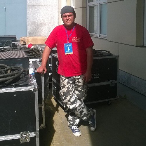 puzatiki322_'s profile picture. 