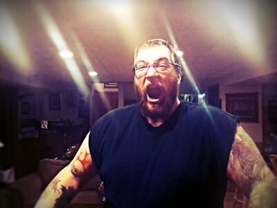 ericisthename's profile picture. Giant! Techie!