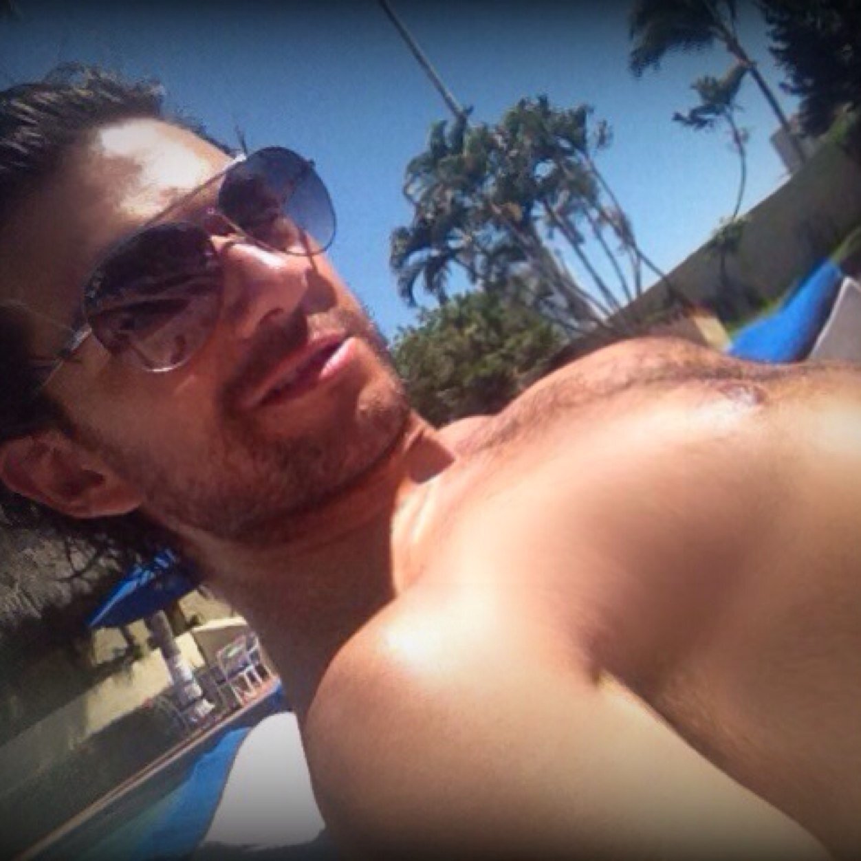 hecmi's profile picture. Cantante, Tv Host & Event Planner