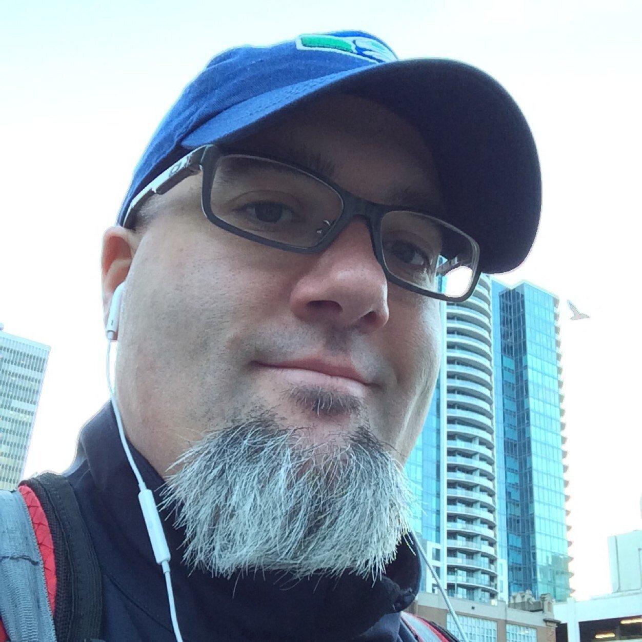 jok3r4o2's profile picture. http://t.co/vjnYDTO6Eu analyst drinking the Cloud KoolAid in the land of Fine Beer and Coffee.