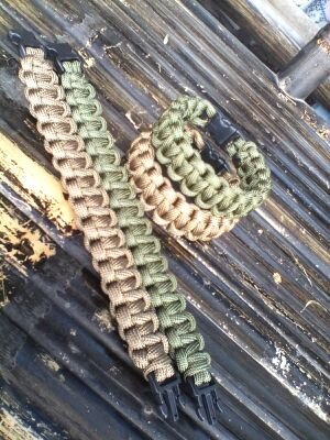 CooHandcraft's profile picture. Jual Souvenir pernikahan Gelang,gantungan kunci,kalung berbahan paracord dan tali kur..cek harga mention :) fast respon:08891047447