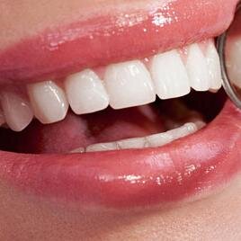 Los mejores datos y tips para cuidar y mantener tu salud Bucal a la perfeccion . Tu dentista en Twitter .