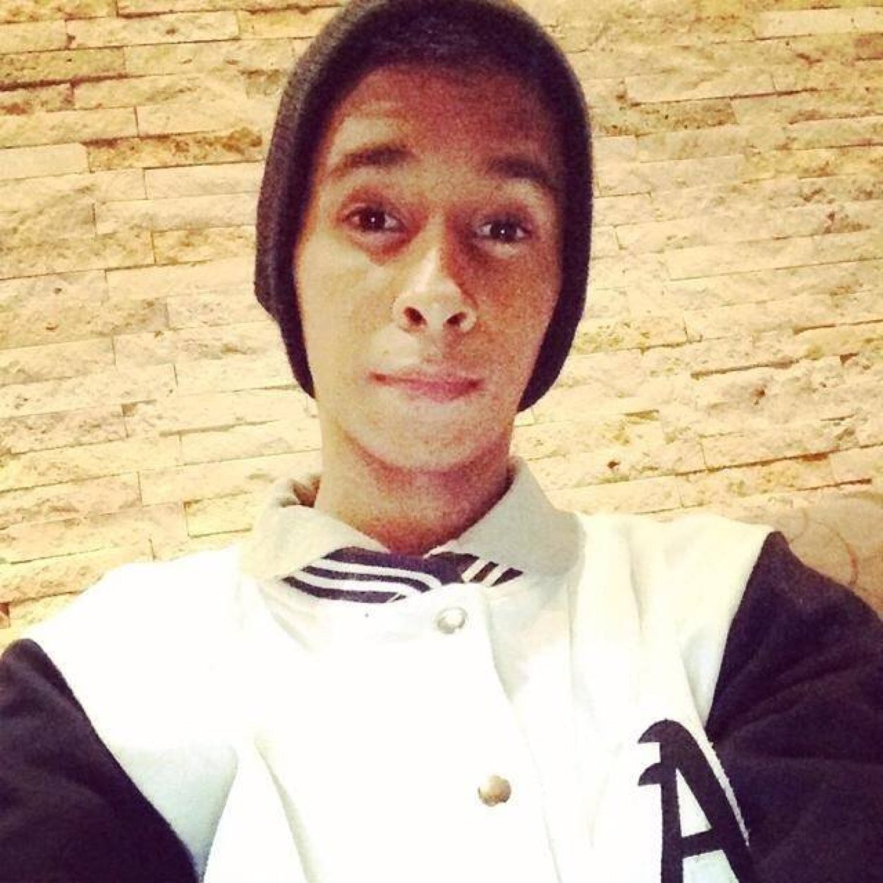 _  12-06-2014 :$

No se puede luchar contra el destino, lo que tiene que ser, sera.