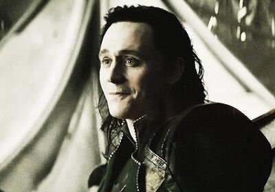 FlokiDar's profile picture. Series, books and music.