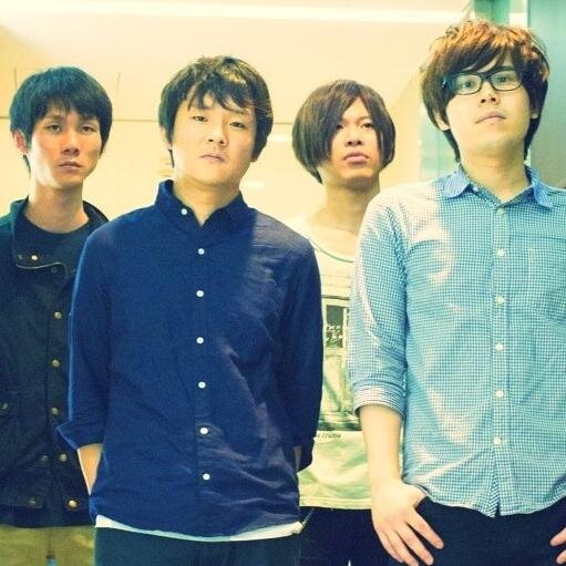 ロックバンド。1stアルバムblackburn rocs全国販売、TSUTAYAレンタル取り扱い中。 Vo.渡邉翔(@shou_watanabe) Gt.須藤昌文(@st_0323) Ba.久米拓彦Dr.高野淳(@atakano1208)音源：https://t.co/6RLH23Ey92