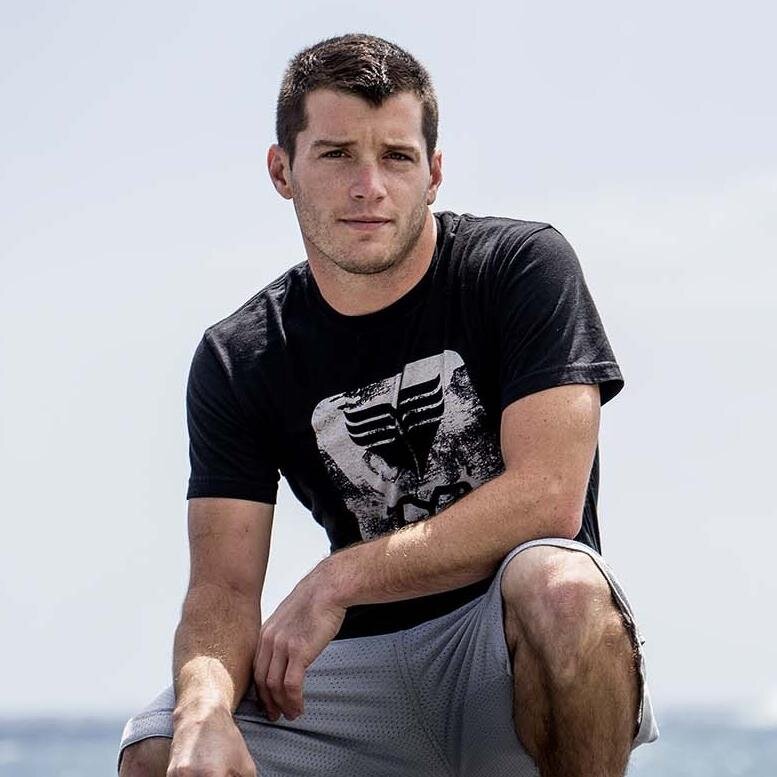 Official fan crew of Steven LoBue @divelobue, American Professional Cliff Diver on the @redbullcliffdiving World Series! #buecrew #redbullcliffdiving
