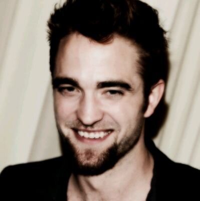roburcuu's profile picture. robert pattinson http://t.co/6tbwS78XHu http://t.co/IUNNBfsfmU