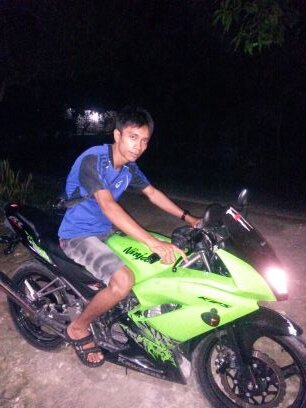 kenal diri berbudi luhur tahu benar dan salah