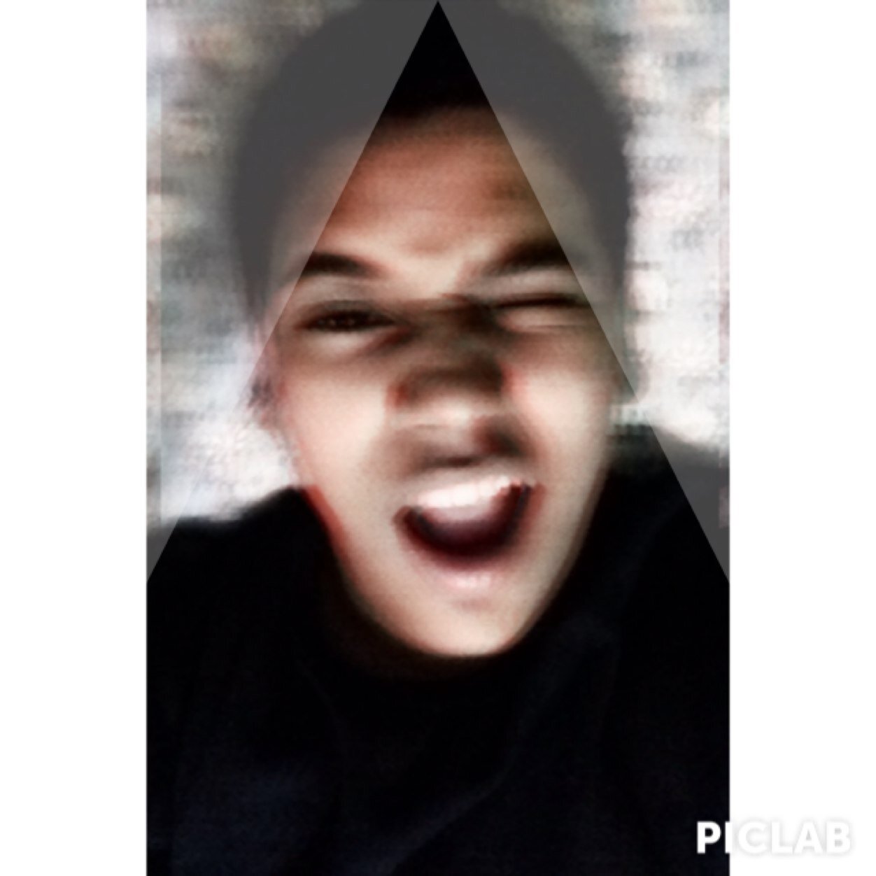 Instagram : @poxacopy                                                                Facebook : Gabriel Campion    :3