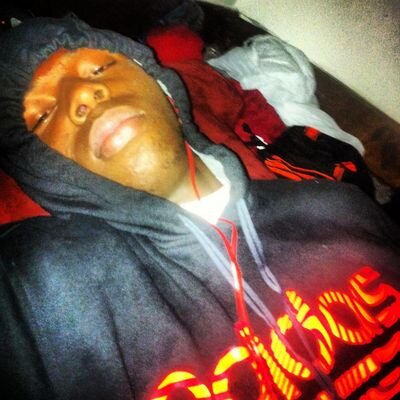 follow his Best @nezzy_babyy