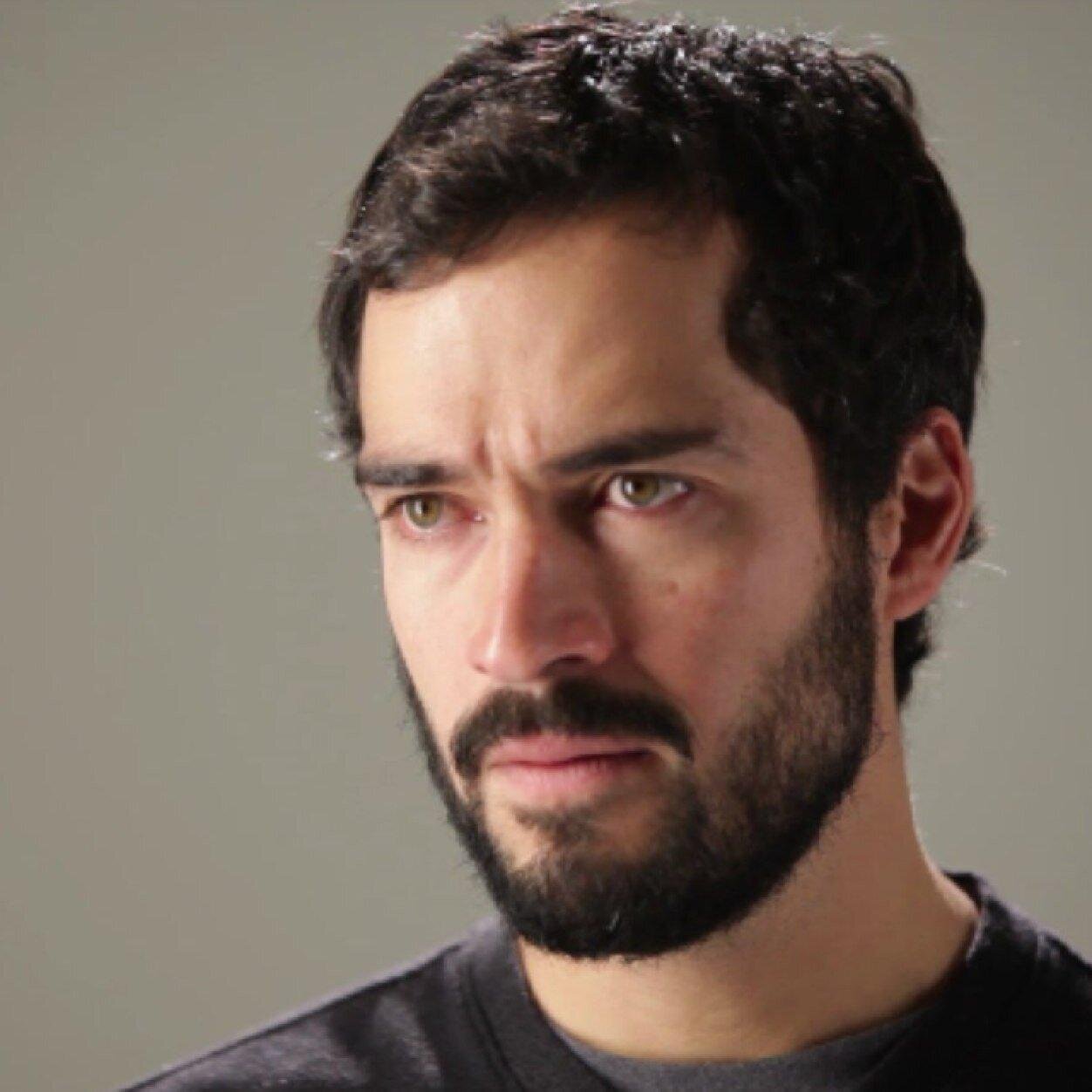 AllfonsoP_BR's profile picture. FC:Twitter para todos os fãs e simpatizantes de: Alfonso Herrera  (@ponchohd ) *Siga*  Seguirei de volta! Adicione no face: http://t.co/Y5JKyD4P1S