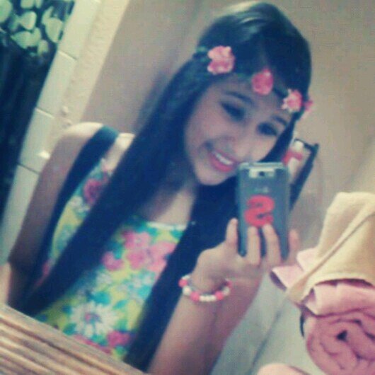 Asi como una sonrisa enamora,una accion desepsiona:)