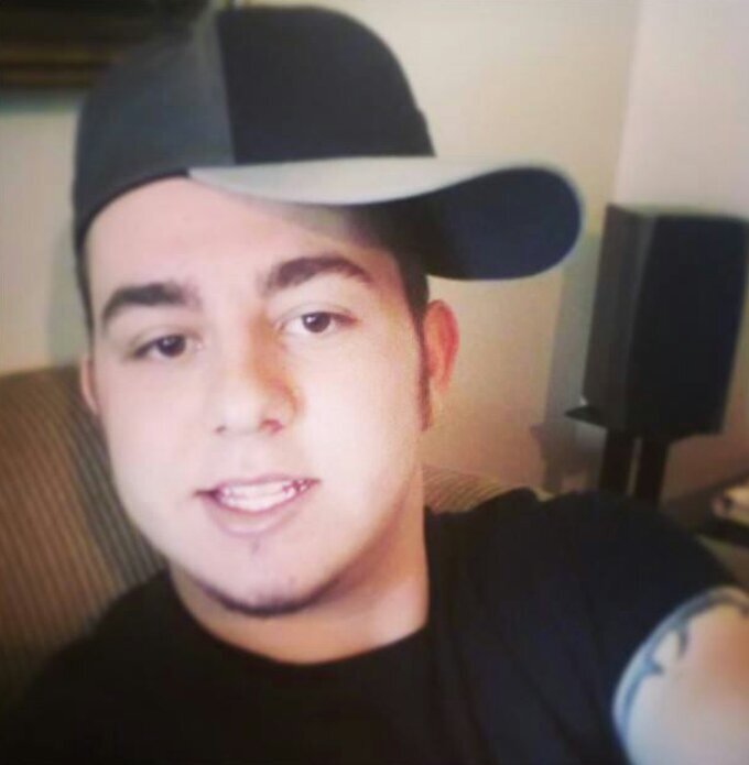 This is my new twitter. Hit me up. I follow back #TheFamily #DragonGang #HeadOfState #LineBlowers #GoodVibes #BMFOT #StonerNation