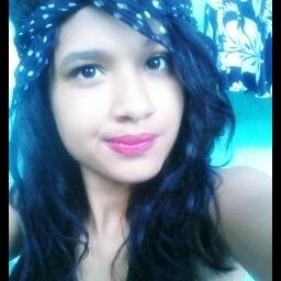 ♥đo¢є ¢oмo ¢ho¢oℓαtє,soηhαđoяα ¢oмo ρoєtα,ƒiєℓ ¢oмo ΰмα gяαηđє αмigα..........♥ .◦‹ჱ