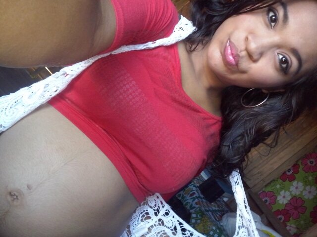 Jessica_Card's profile picture. Teimosa, chata, louca, sincera, antipática, inconstante, intensa, essa sou EU.... Aceite....