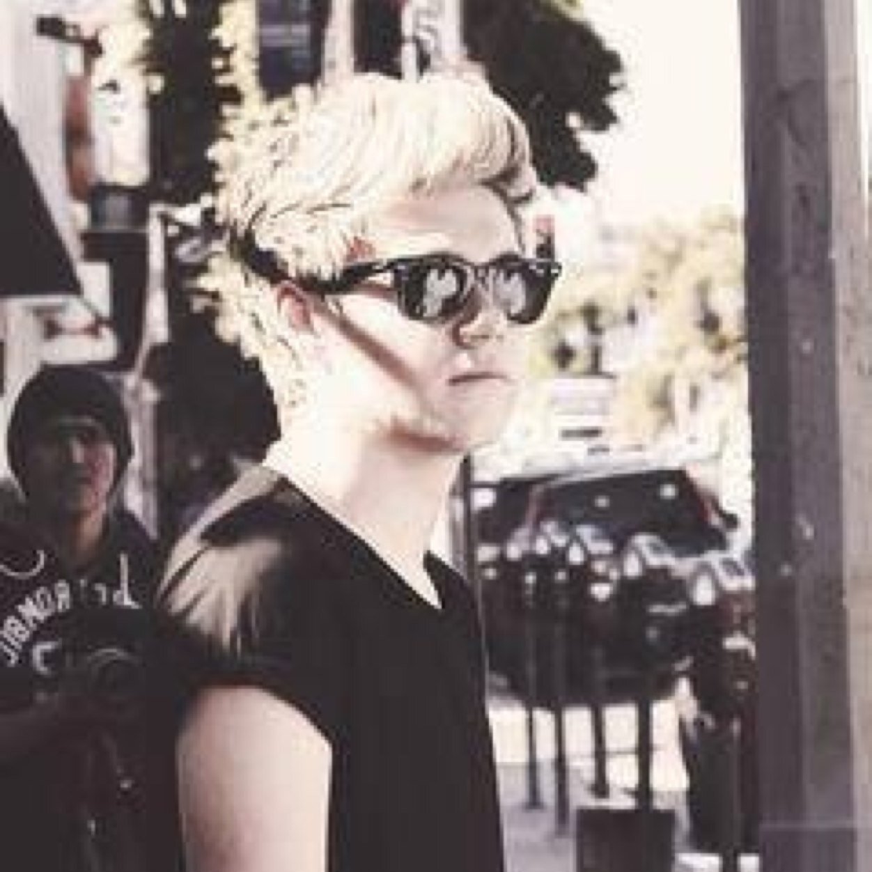 Niallerlover01's profile picture. I love One Direction, Niall is my favorite! 'If a man whistles at you, don't turn around, ignore him. You're a lady, not a dog!'-Niall Horan.