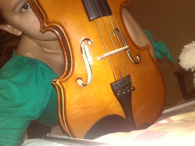 paolareyes416's profile picture. D'P Violinista & Pianista :$