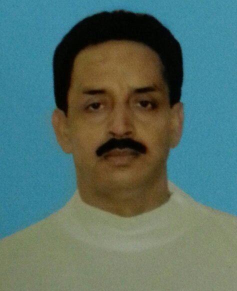 nasir273001's profile picture. 