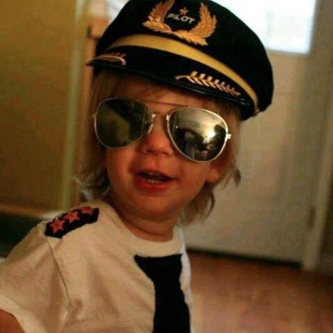 Follow for a follow back(:-----Challenges drive me. Problems motivate me. Family is life. Hard work is lifestyle. And FLYING is ME.