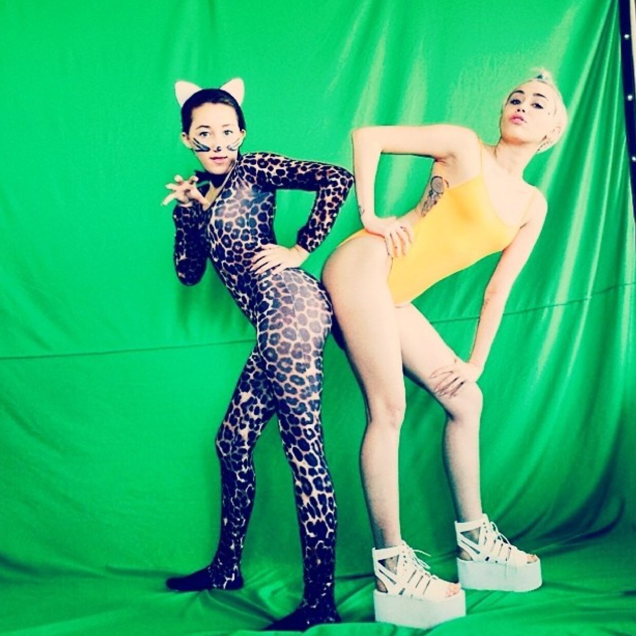 This page is for all noah and miley fans❤️