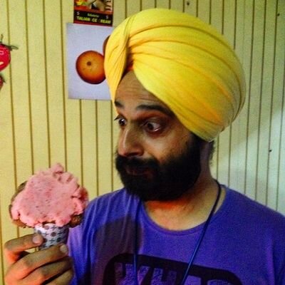 INCINQUE, Co-founder, Director, No Celebrity.
Social Media And Community Professional. Cancerian. Don't Follow me, I am already Lost.