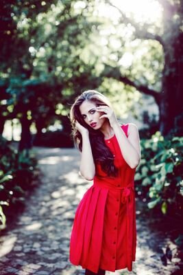 BeachGeorgie's profile picture. Georgie.B is a lifestyle inspired clothing brand deeply rooted into music, trends, quality and being unique!