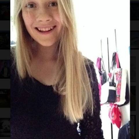 xnniroosa's profile picture. one direction saved my life