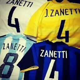Urawa RedDiamonds  / Internazionale Milano / Javier Zanetti / Dennis Bergkamp