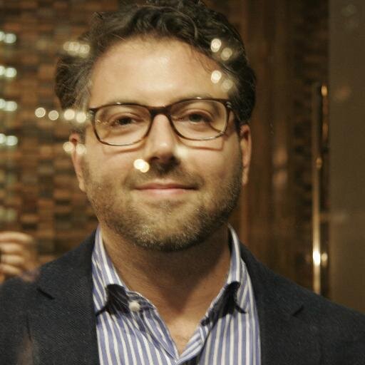 jean_seb's profile picture. Happy about my life when life means action. J'accompagne les marques et les organisations qui veulent s'engager sur le Web.