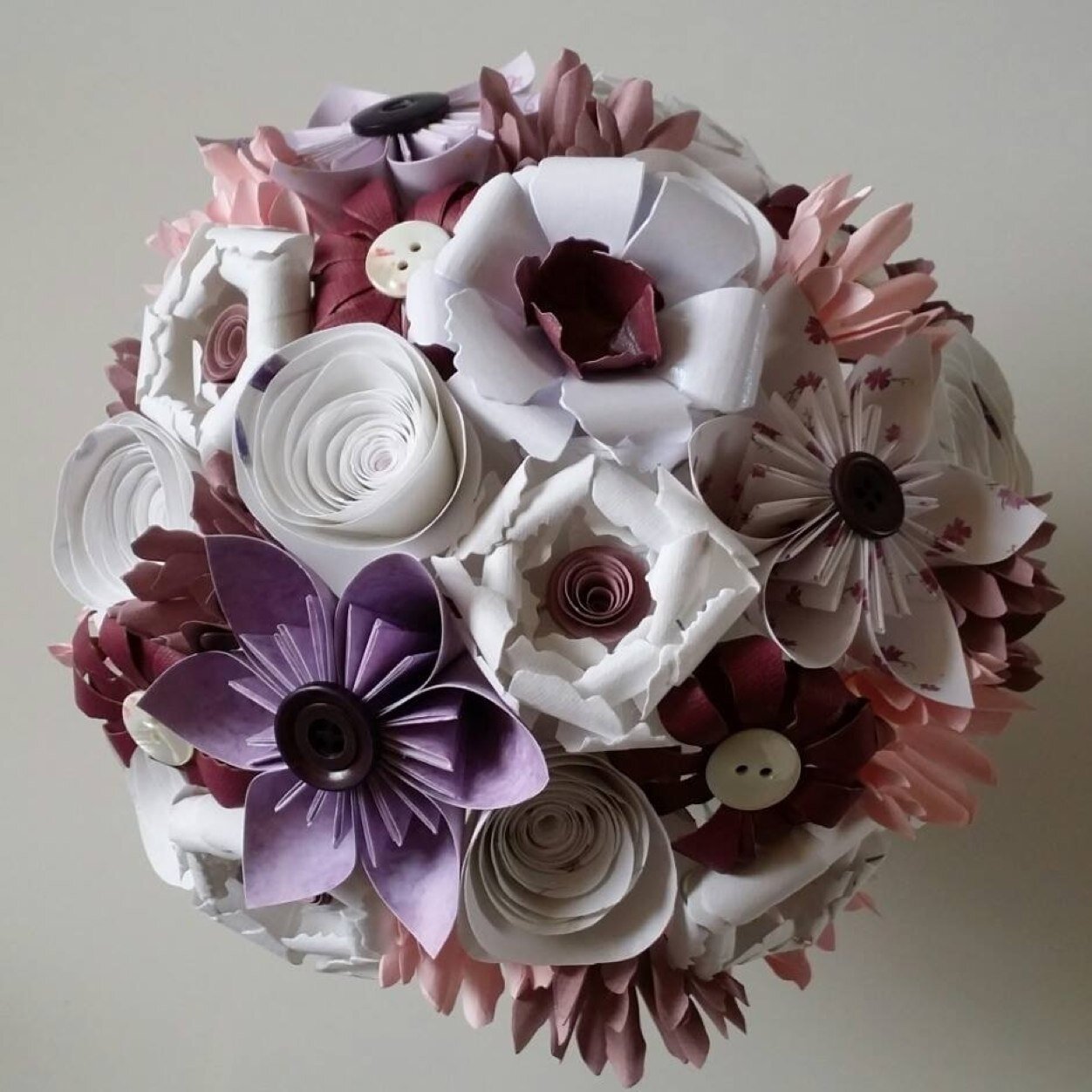 We create beautiful flowers and home decor pieces using paper and incorporating our love of vintage and preloved where possible. Wedding flowers & decorations.