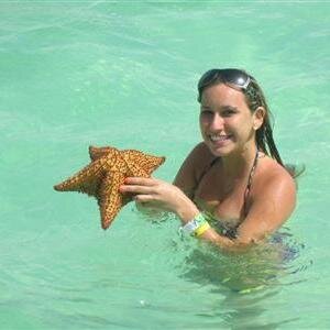 Alisamark4's profile picture. Investasi Today