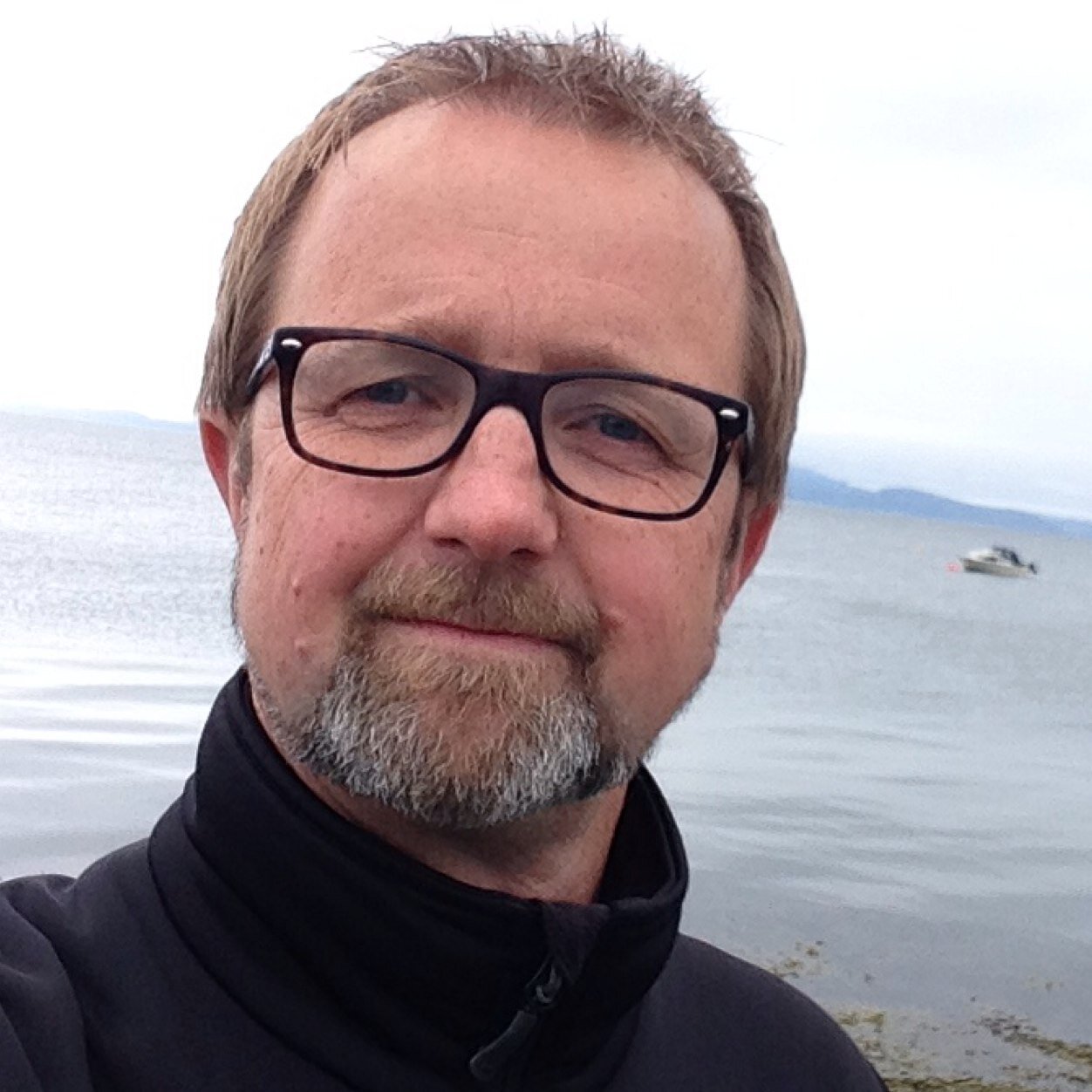 rolftronsaune's profile picture. Fotball ja, ellers musikk og anna sport - og mytji anna toill og fjas. Trondheim