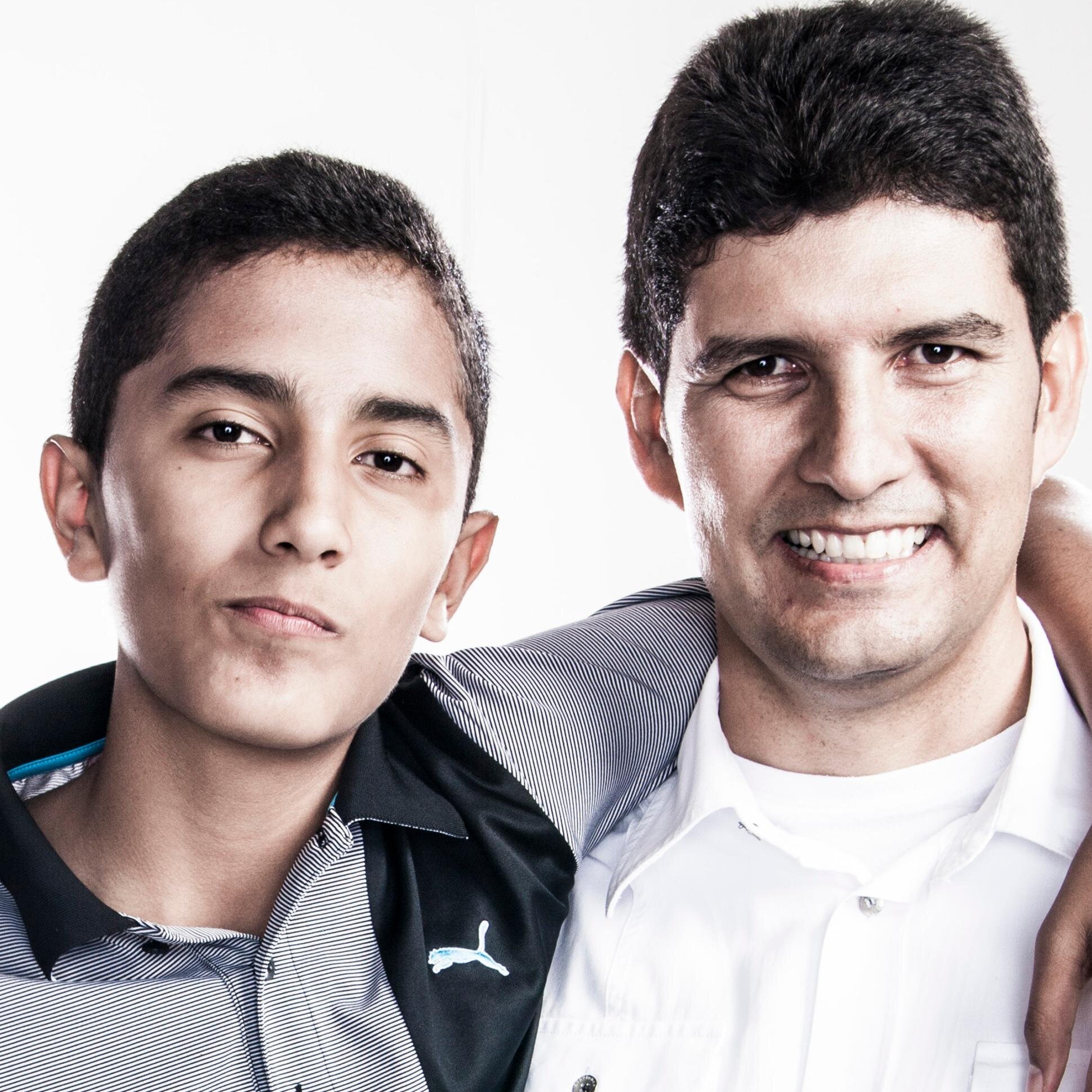 Alvaroy10's profile picture. 