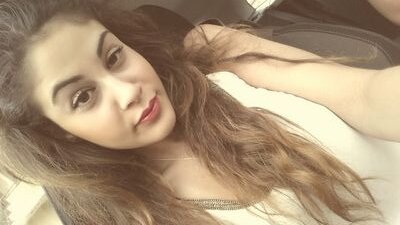 Valeria, finalmente 18 :D, Torino. “Sono un mix di acidità e sarcasmo.
Poi però arriva la notte e divento quasi amore.“