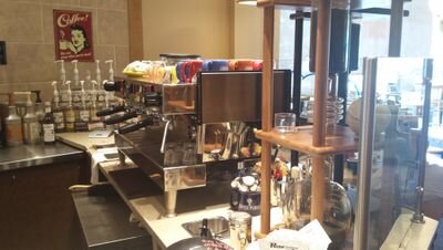 Coffee Planet 
1450 Golf Road
Rolling Meadows, Illinois 60008