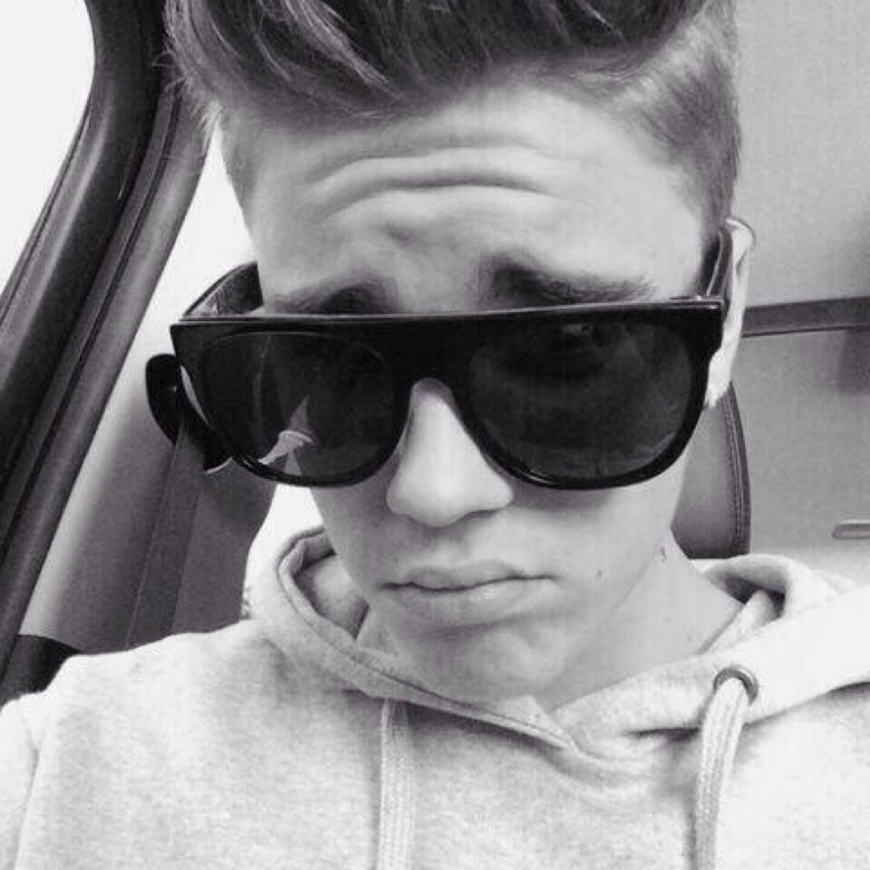 mendesornahhh's profile picture. How do you feel about me stealing your swag