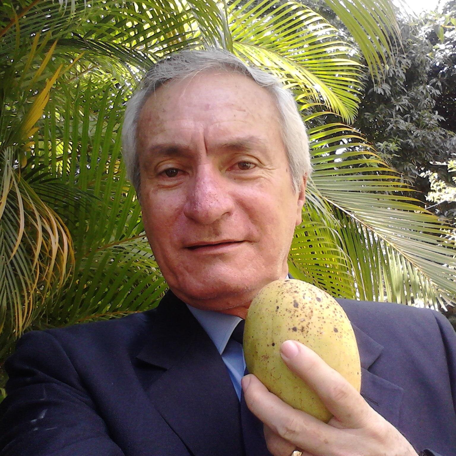AMAR CONJUGANDO EL VERBO,YO TE AMO, TU ME AMAS,  NOS AMAMOS NOS QUEREMOS, ......