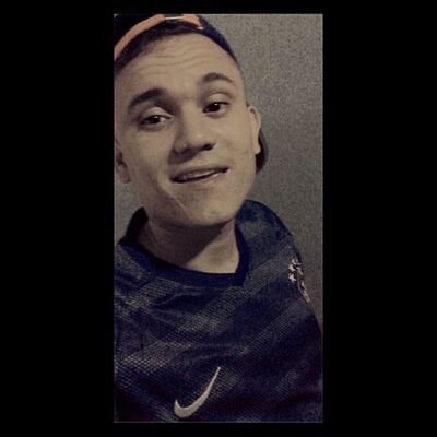 Na vida há coisas simples e importantes… Simples como eu e importantes como você!. Filho ♡