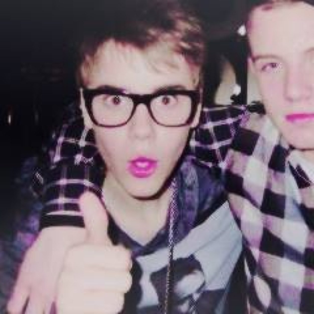 Sambei na cruz pra ser jiley shipper | @jblixosaa ♥