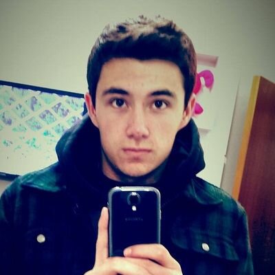 Para de perder tempo lendo isso e me segue logo! :)