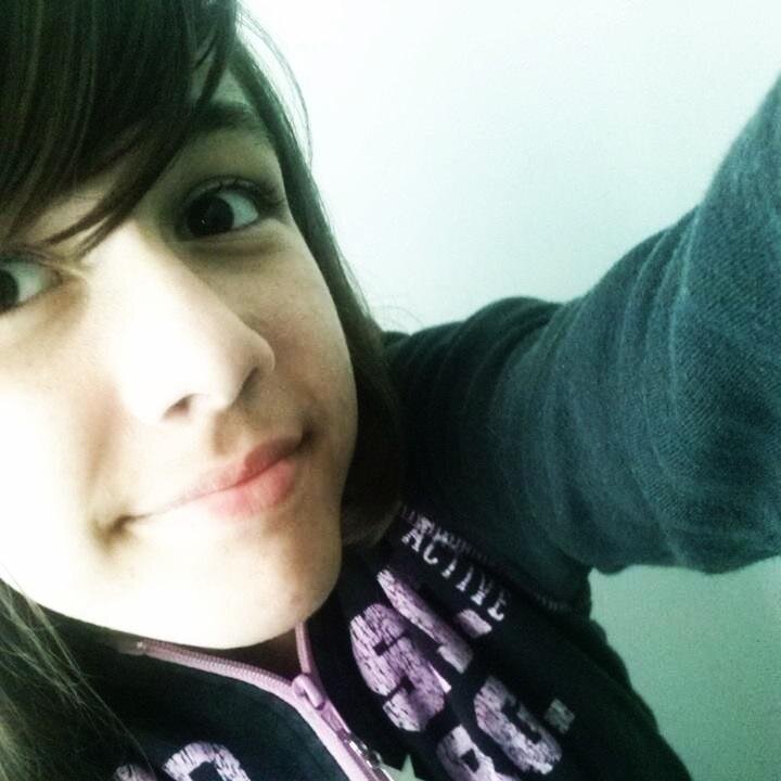 Mesmo que demore, mesmo q eu nunca consiga eu vou estar sempre esperando seu abraço ! @luansantana ♥ Te Amo ♥
