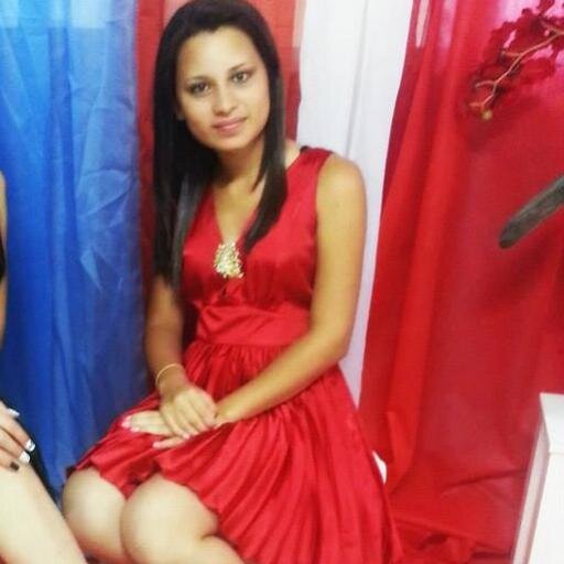Mais vale um sorriso no rosto do que uma lágrima no olho.