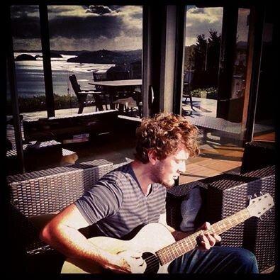 Sydney- AU, Independent. Blues / Soul. jonnokeen@gmail.com x