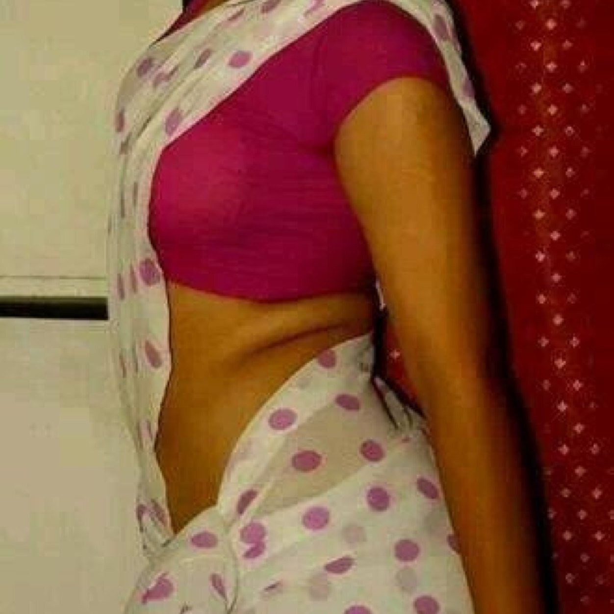 my pics turns u ON  ;-*